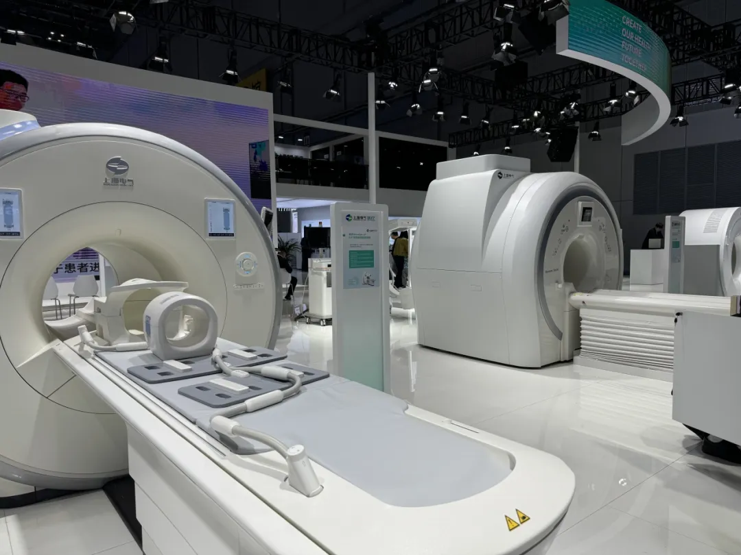 a3240af6-1eda-4e6c-89b9-18973184d2fe.jpg